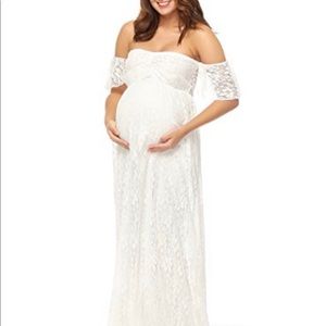 White lace maternity gown